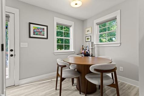 11 Pleasant Ridge Avenue Greenville SC 29605