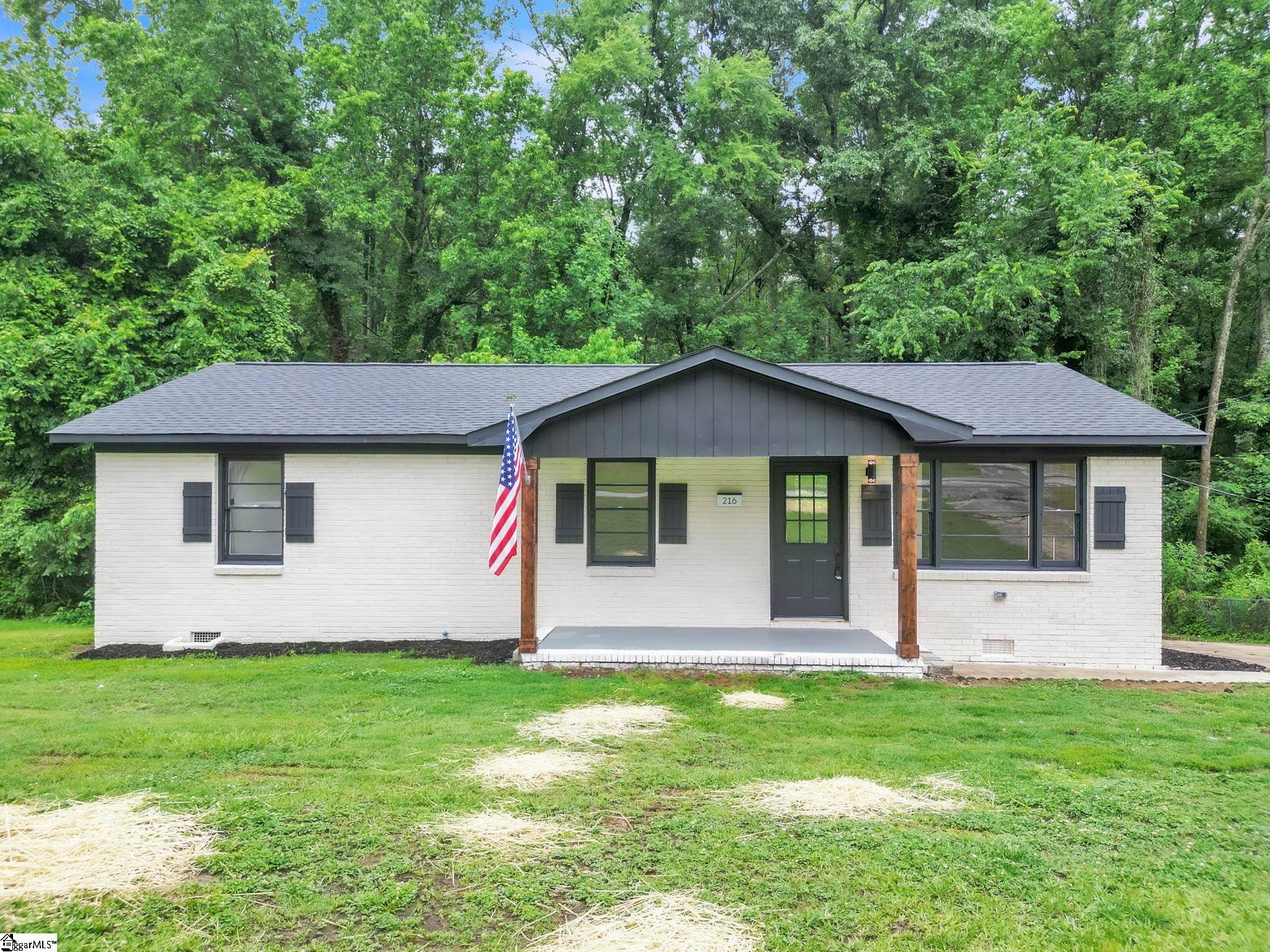 216 Ashcroft Drive Greenwood SC 29646