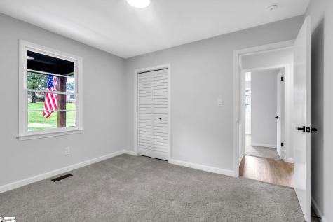 216 Ashcroft Drive Greenwood SC 29646