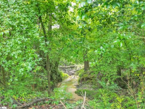 216 Ashcroft Drive Greenwood SC 29646