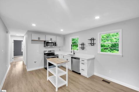 216 Ashcroft Drive Greenwood SC 29646