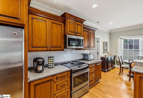 821 E Golden View Lane Boiling Springs SC 29316