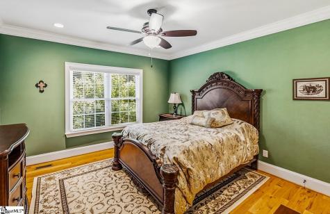 821 E Golden View Lane Boiling Springs SC 29316