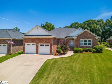 821 E Golden View Lane Boiling Springs SC 29316