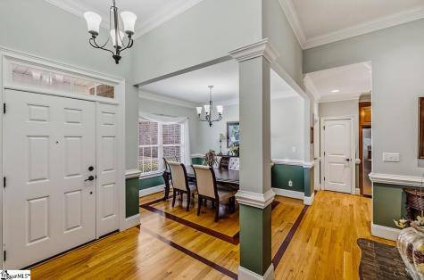 821 E Golden View Lane Boiling Springs SC 29316