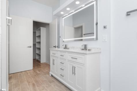 17 Furman Street Greenville SC 29611