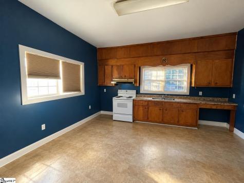 20 1st Street Greenville SC 29611