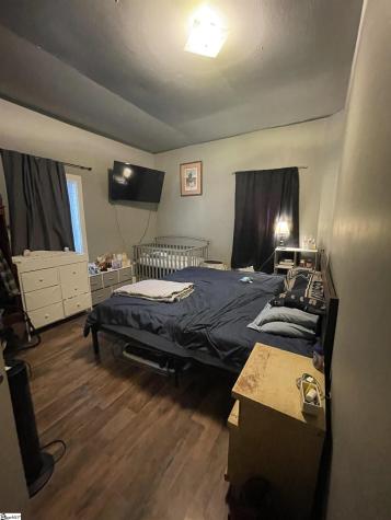 20 1st Street Greenville SC 29611