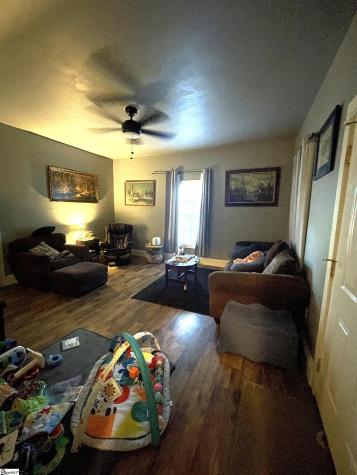 20 1st Street Greenville SC 29611