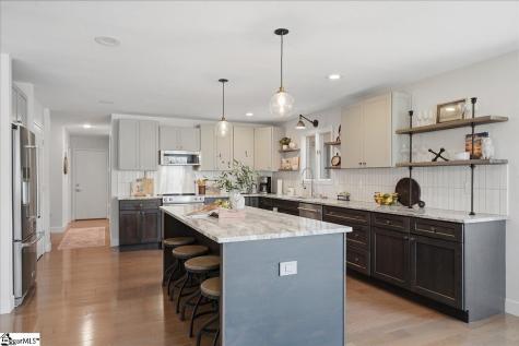 240 Stonehaven Way Seneca SC 29672