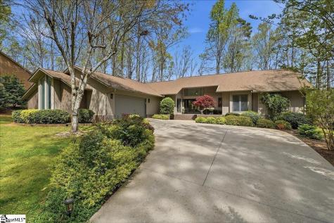240 Stonehaven Way Seneca SC 29672