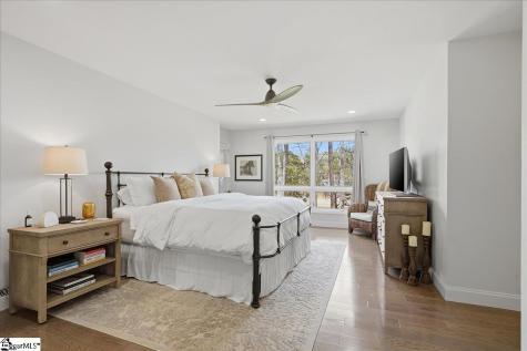 240 Stonehaven Way Seneca SC 29672