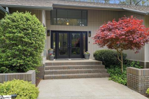 240 Stonehaven Way Seneca SC 29672