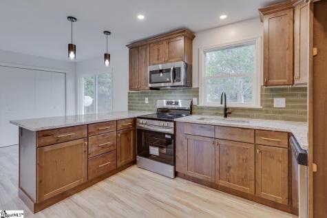 110 Charlton Circle Easley SC 29642