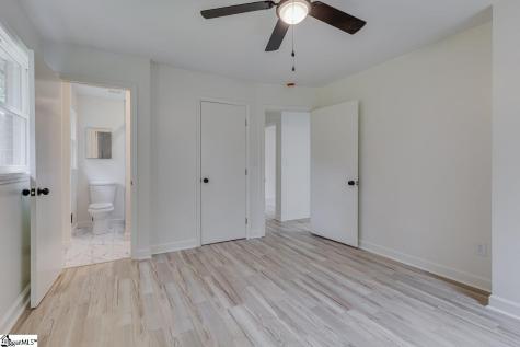 110 Charlton Circle Easley SC 29642