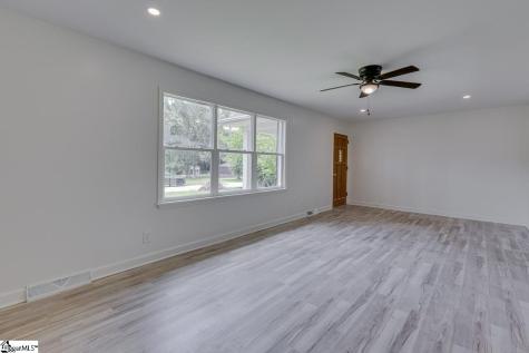 110 Charlton Circle Easley SC 29642