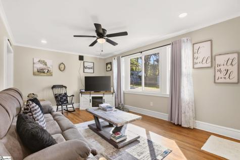 1903 Dobbins Avenue Anderson SC 29625