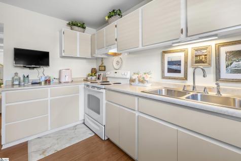 925 Cleveland Street Greenville SC 29601
