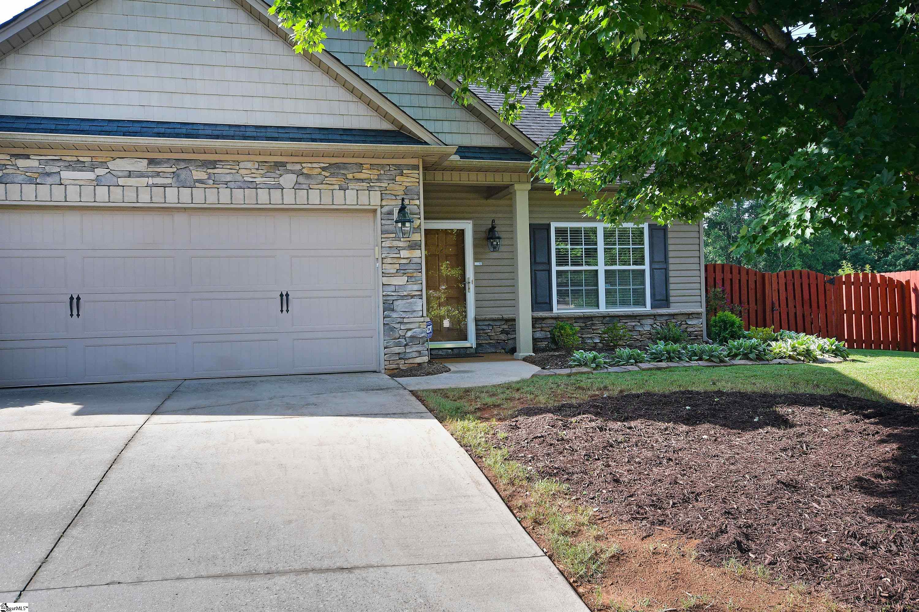 621 Summerville Way Greenville SC 29609