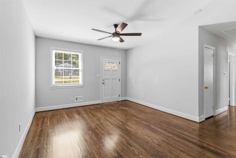 21 Kay Drive Greenville SC 29605