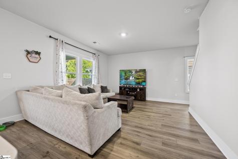 31 Cavell Drive Greenville SC 29607