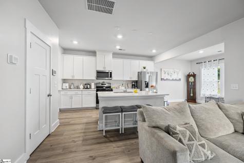 31 Cavell Drive Greenville SC 29607