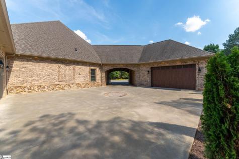 27 Clock Tower Court Belton SC 29627