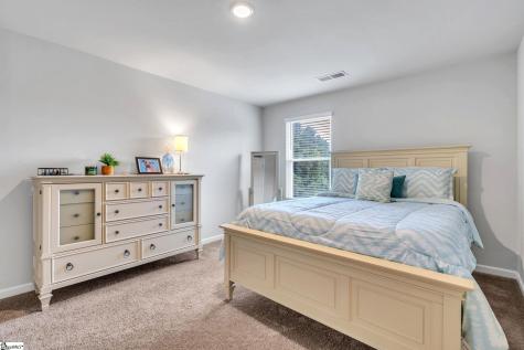 1275 Twin Bridge Road Gaffney SC 29341