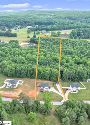 1275 Twin Bridge Road Gaffney SC 29341