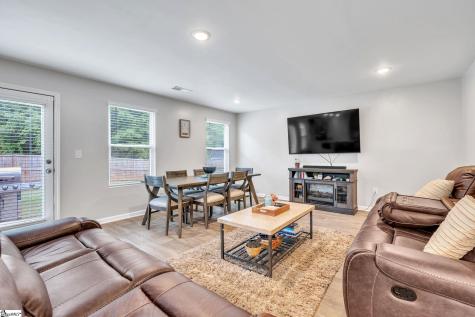 1275 Twin Bridge Road Gaffney SC 29341