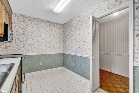 301 Wenwood Circle Greenville SC 29607
