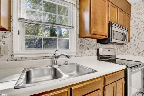 301 Wenwood Circle Greenville SC 29607
