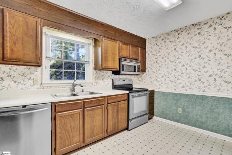 301 Wenwood Circle Greenville SC 29607