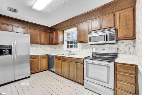301 Wenwood Circle Greenville SC 29607
