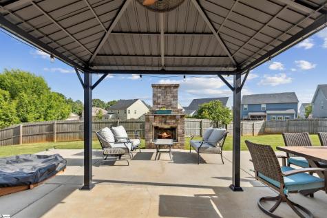 305 Drizzle Court Duncan SC 29334