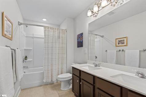 128 Sea Harbour Way Simpsonville SC 29681