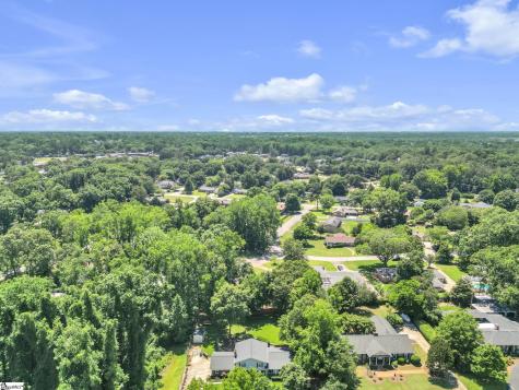 2803 Woodridge Drive Anderson SC 29621
