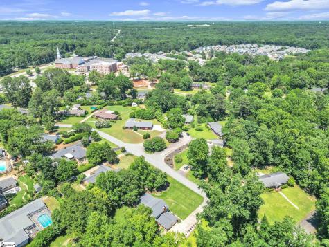 2803 Woodridge Drive Anderson SC 29621