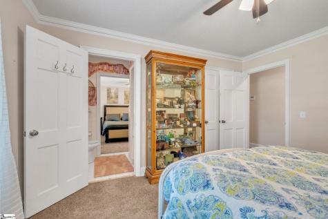 2803 Woodridge Drive Anderson SC 29621