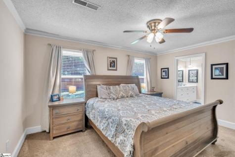 2803 Woodridge Drive Anderson SC 29621