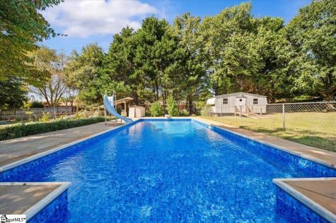 104 Pine Tree Lane Anderson SC 29625