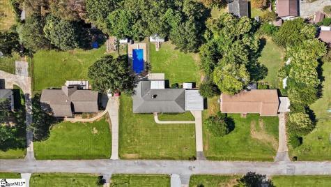 104 Pine Tree Lane Anderson SC 29625