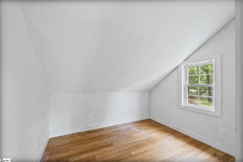 121 Lisa Circle Marietta SC 29611