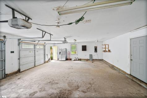 121 Lisa Circle Marietta SC 29611