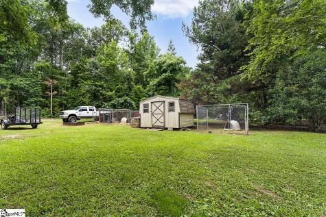 3258 W 72 Highway Clinton SC 29325