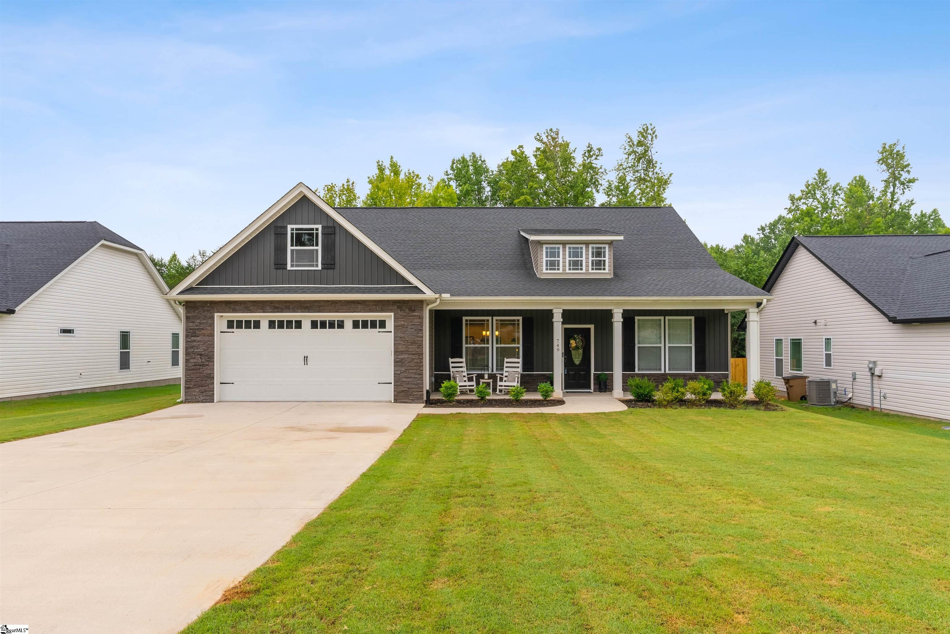 749 Bradley Dill Road Campobello SC 29322