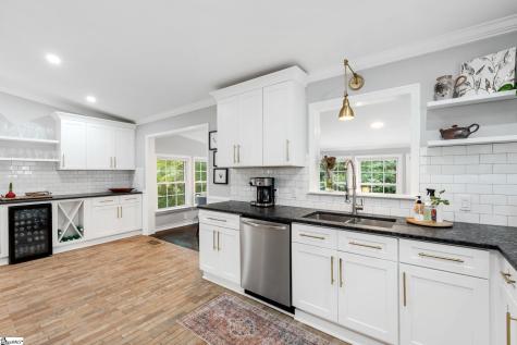 220 Cammer Avenue Greenville SC 29605