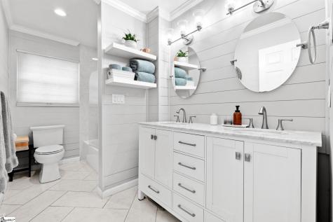 220 Cammer Avenue Greenville SC 29605