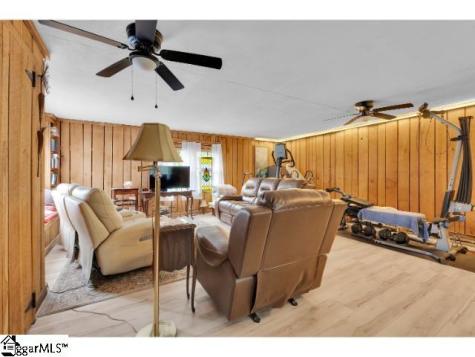 117 Martin Lane Cowpens SC 29330