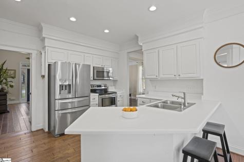 110 E Hypericum Lane Greenville SC 29615